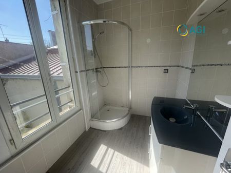 Maison de 3 étages avec jardin - Photo 5