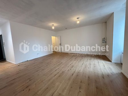 Location Appartement 4 pièces 84m² - Photo 3