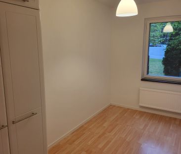 Idungatan, Märsta - Photo 6
