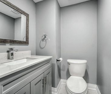 For Lease - 44 Sanford Street, Barrie, Ontario - Photo 2