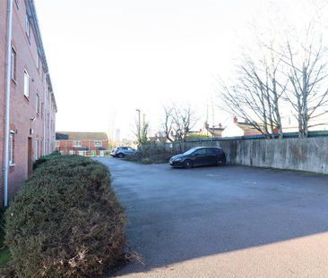 2 bedroom apartment to rent - Photo 6