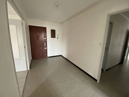 Location appartement 4 pièces 89.84 m² à Valence (26000) - Photo 3