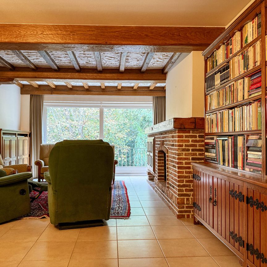 Heel goed gelegen appartement met zicht op groen nabij station | Vandewoestijnelaan - Foto 1