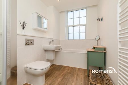 2 bedroom flat to rent - Photo 4