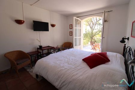 Villa climatisée pour 6 personnes avec piscine privée dans le Domaine de Valcros à La Londe-les-Maures - Photo 4