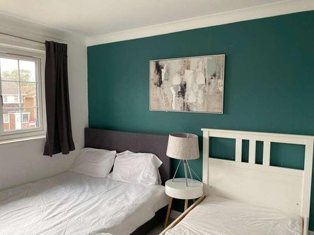 Dalby Close, Luton, LU4 - Photo 3