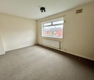 2 bedroom semi-detached house to rent - Photo 4