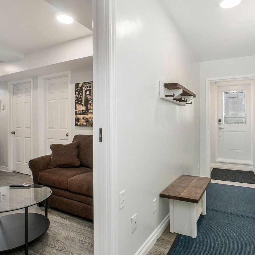 For Lease - 80 Centrepointe Drive, South of Baseline to Knoxdale, Ontario - Photo 1