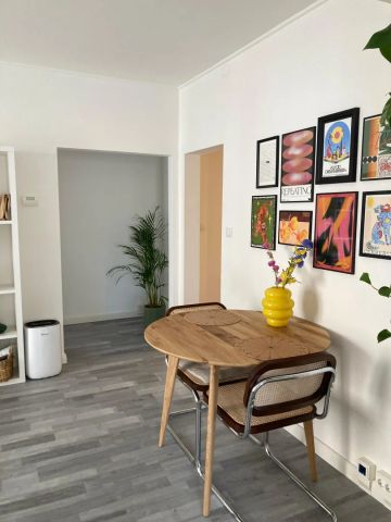 Exklusive moderne 2 Zimmer Wohnung mit Balkon in top Lage in der Rainergasse - Photo 3