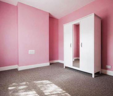 2 bedroom terraced house to rent - Photo 6