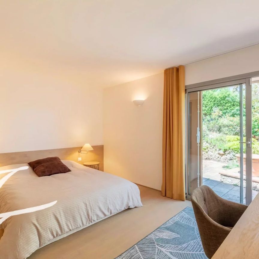 Maison à louer Biot, Cote d'Azur, France10 000 EUR / Mois - Photo 1
