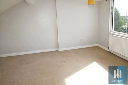 3 bedroom terraced house to rent - Photo 4