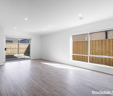 Brand New 4-Bed Home - Modern Comfort Meets Smart Living - Photo 1