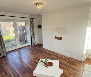 Deightonby Street, Rotherham, Thurnscoe - Photo 2