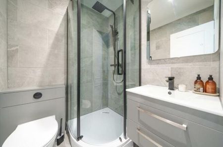 Apartment to rent - The Alders, West Wickham, BR4 - Photo 4