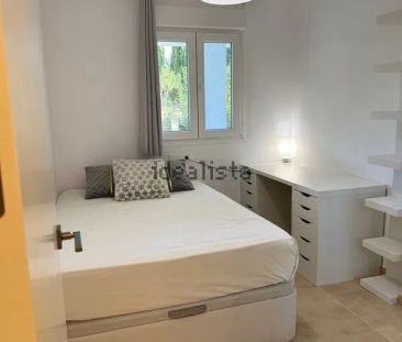 Alquiler de piso en Camino de los corralejos, 2 , portal - Photo 5