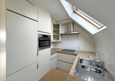 Prachtige duplex met 2 slaapkamers, 3 terrassen en garagebox in Wijnegem! - Foto 4