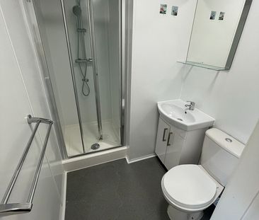 1 Bed Flat, Princess Road West, LE1 - Photo 1