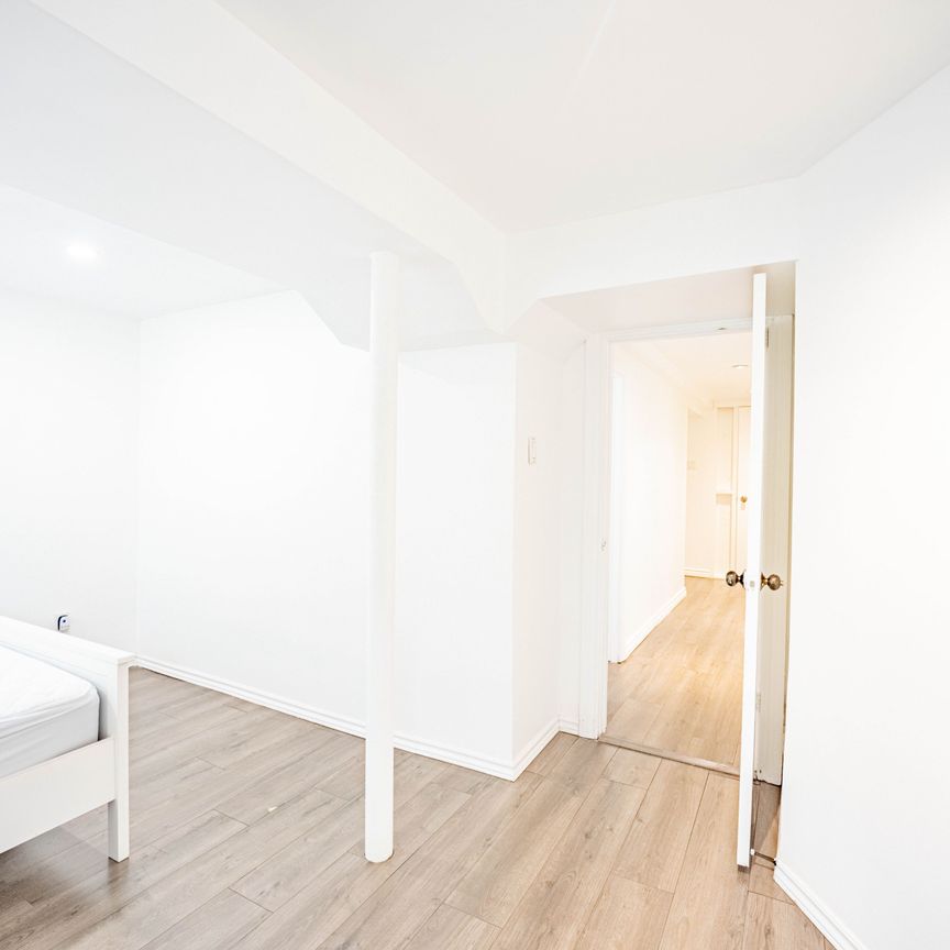 For Lease - 235 Pleasant Avenue Unit# Basement, Toronto, Ontario - Photo 1