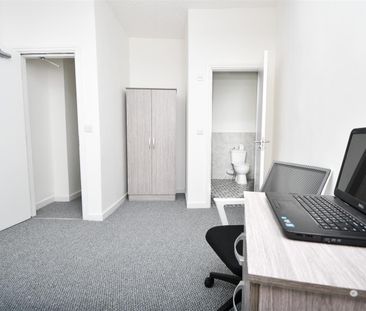 1 bed house share to rent in Ribblesdale Street, Burnley, BB10 - Photo 5