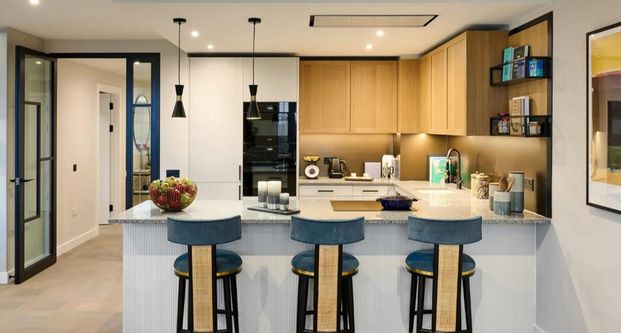 3 bedroom apartment to rent - Photo 1