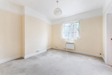 2 bedroom maisonette to rent - Photo 3
