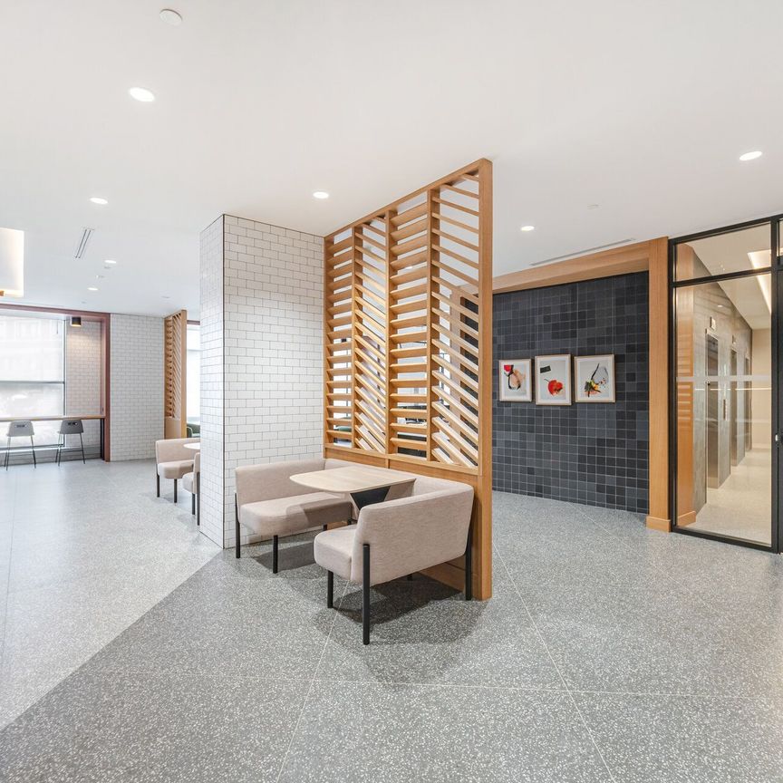 For Lease - 2495 Eglinton Avenue Unit# 2307, Mississauga, Ontario - Photo 1