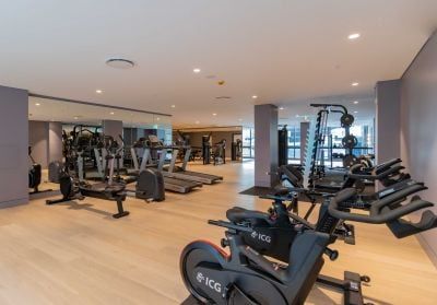 Large 2 Bedroom plus study on top of 'Mall 88' - Photo 5