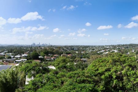 60 Kneale Street, Holland Park West. - Photo 5