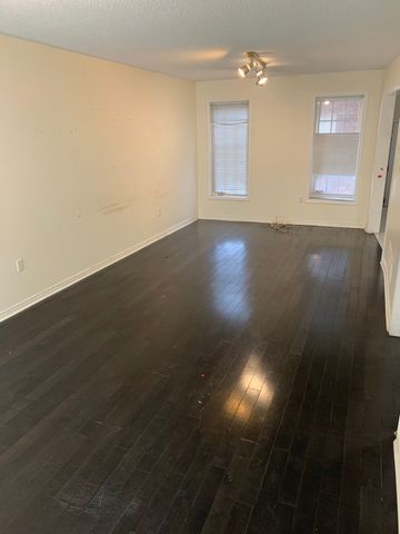 For Lease - 147 Cairncross Crescent, Markham, Ontario - Photo 2