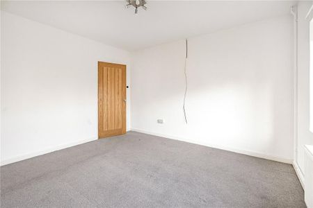 3 bedroom bungalow to rent - Photo 4