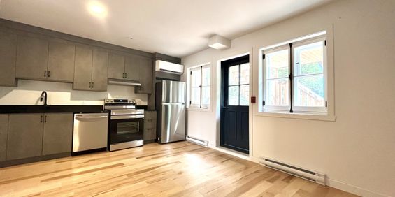 3 1/2 Rénové Au Vieux-Port - Photo 3