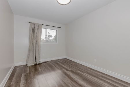 For Lease - 47 Franklin Court Unit# 61, Brampton, Ontario - Photo 3