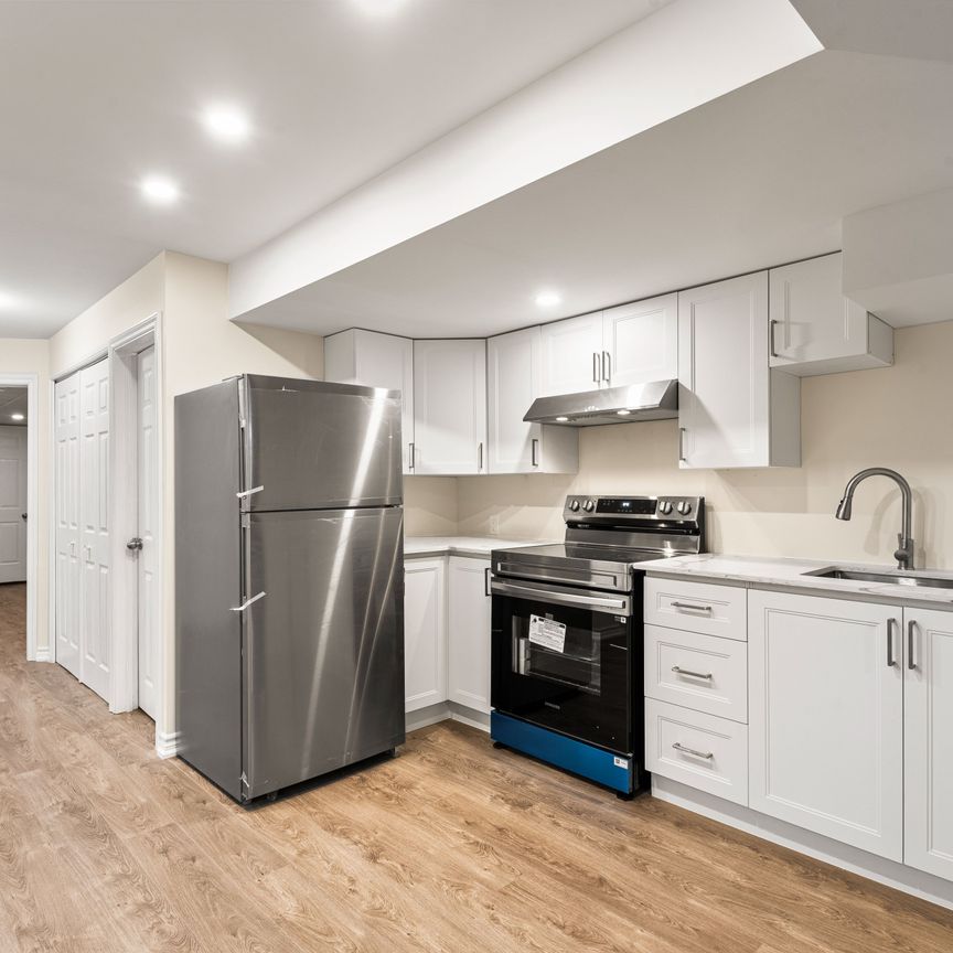 For Lease - 901 William Lee Avenue Unit# LOWER, Oshawa, Ontario - Photo 1