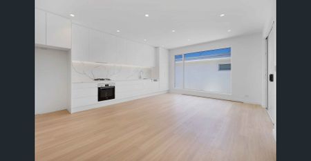 Brand New, Ultra-Modern Four Bedroom Home - Photo 2