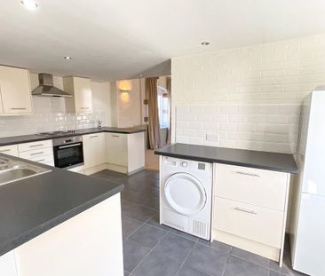 2 bedroom barn conversion to rent - Photo 3