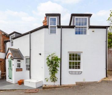 2 bedroom semi-detached house to rent - Photo 4