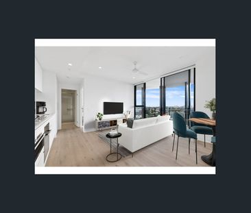 Stunning 2 Bedroom Apartment in Milton with City Views - Photo 3