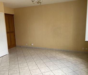 T2 EN CENTRE VILLE - AVEC CAVE - Photo 3