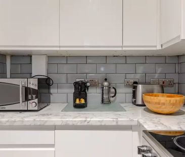 1 Bed Flat, Haddo House, SE10 - Photo 3