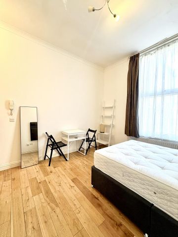 Studio to rent - Photo 4