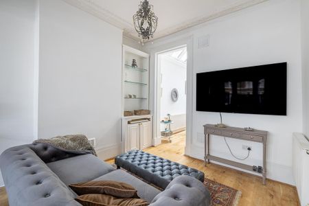 6 bedroom house to rent - Photo 2