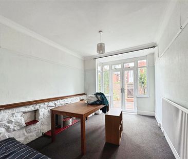 3 bedroom house to rent Thursby Road, NN1 - Photo 4