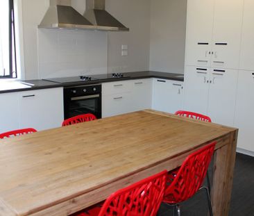 Papatoetoe Studio Apartments includes utilities - Photo 3