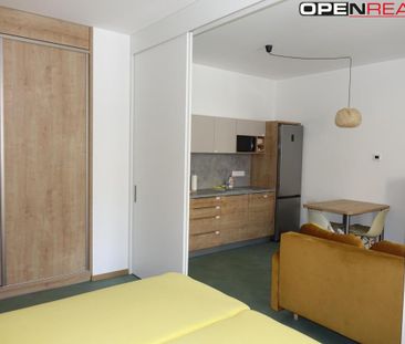 Pronájem bytu 2+kk 40 m2 - Fotografie 1