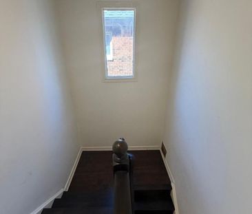 For Lease - 31 NORTHGATE Crescent, Richmond Hill, Ontario - Photo 5