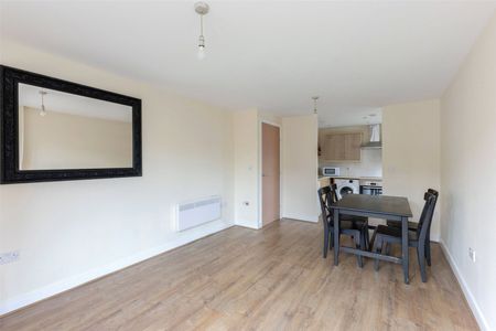 Kirkdale Road, Leytonstone, London, E11 ground floor flat to rent - Photo 3