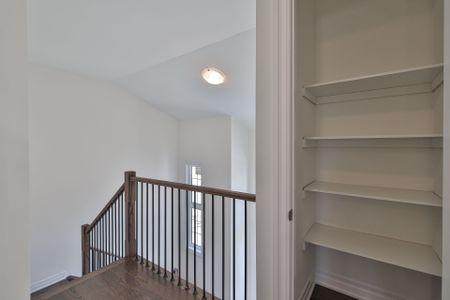 For Lease - 24 Sunny Acre Crescent, King, Ontario - Photo 3