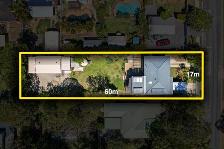 Space, Style & Serenity - Your Family Retreat Awaits at 4 Kingsford Street - Photo 2