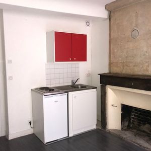 Location Appartement 1 pièce 20m² - Photo 2